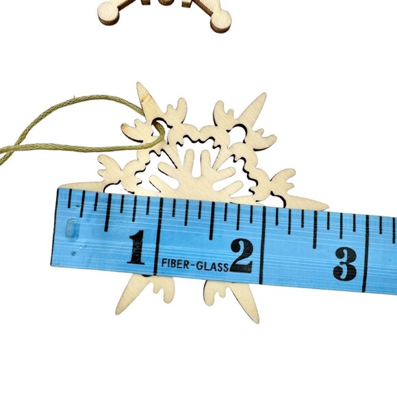 Snowflake Ornaments 13 pc Set Wood Metal Storage Tin Box Ice Cube Mold - Picture 11 of 16